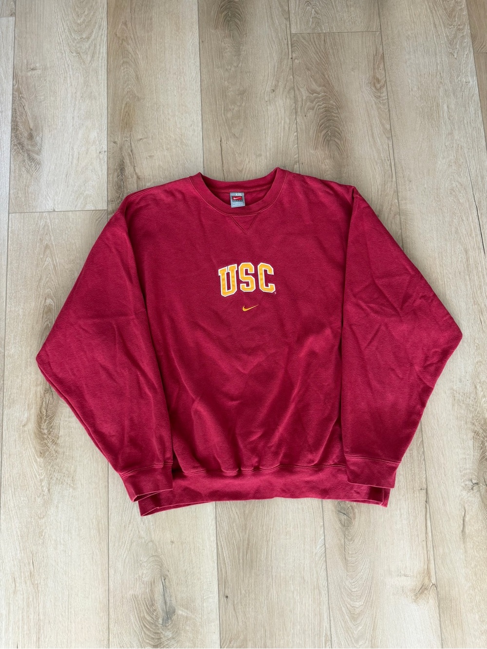 Vintage 00’s Nike USC Sweatshirt. Men’s XXL